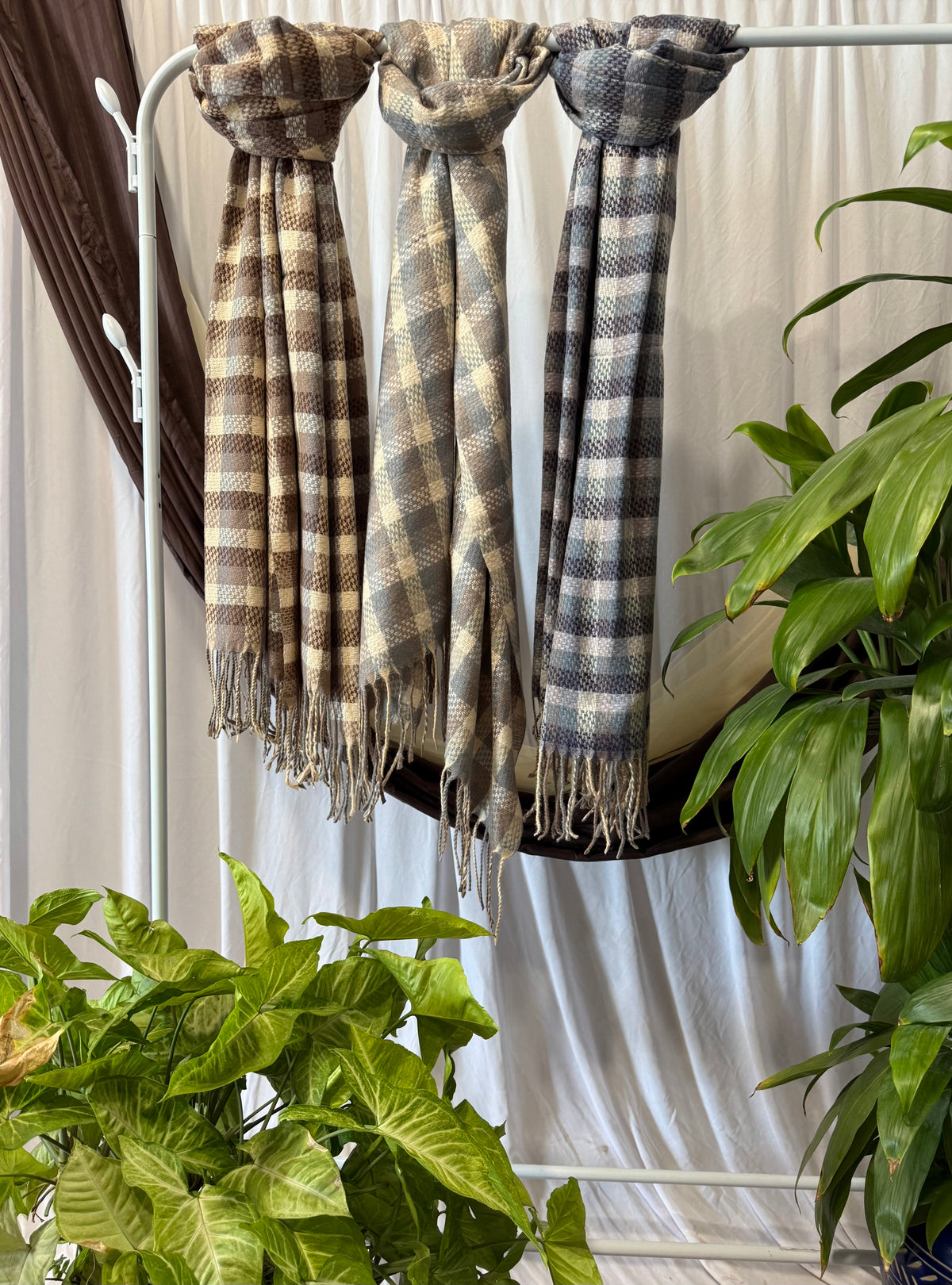 Check Warm Stole