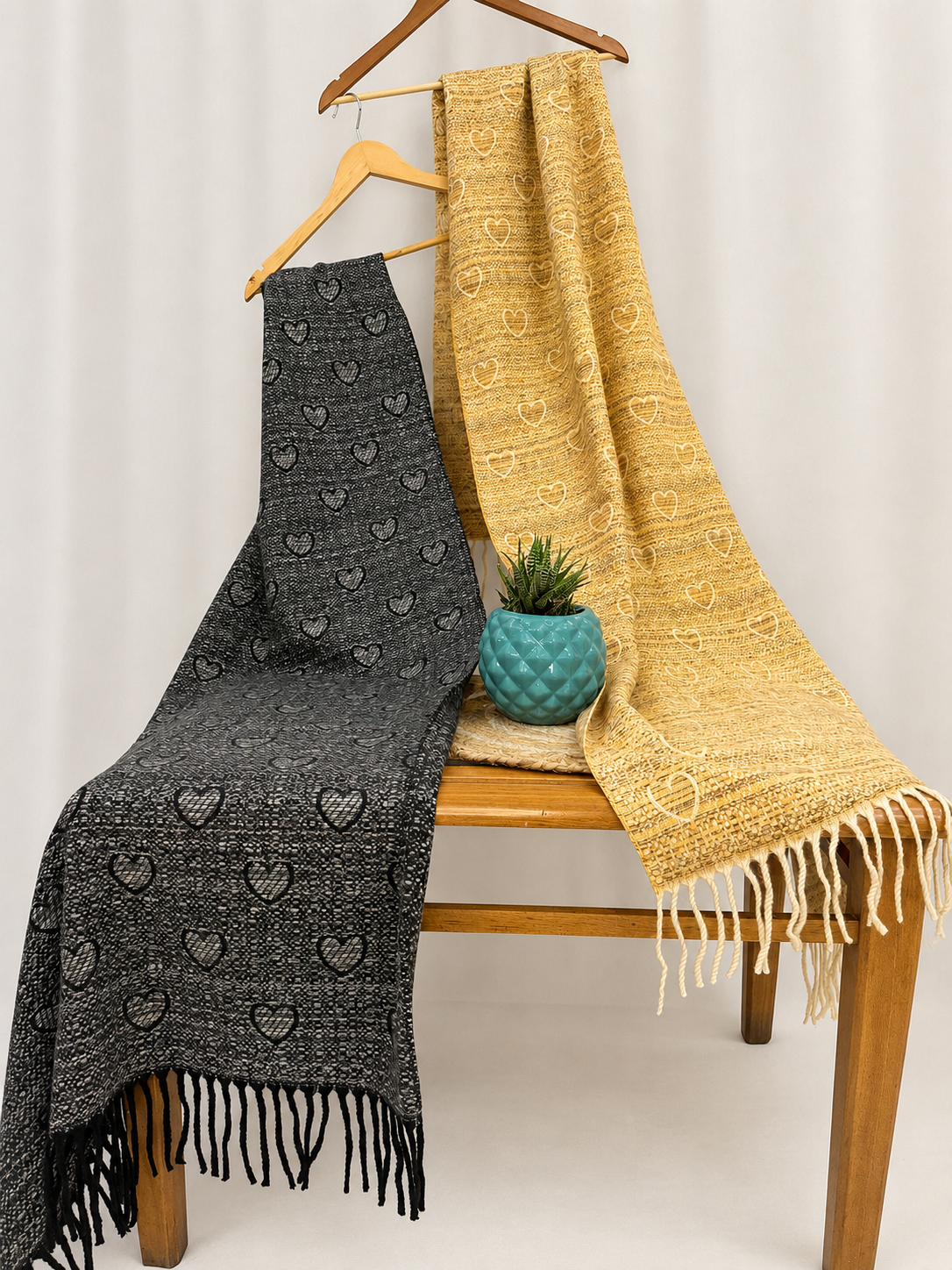 Sneh Warm Knitted Stole