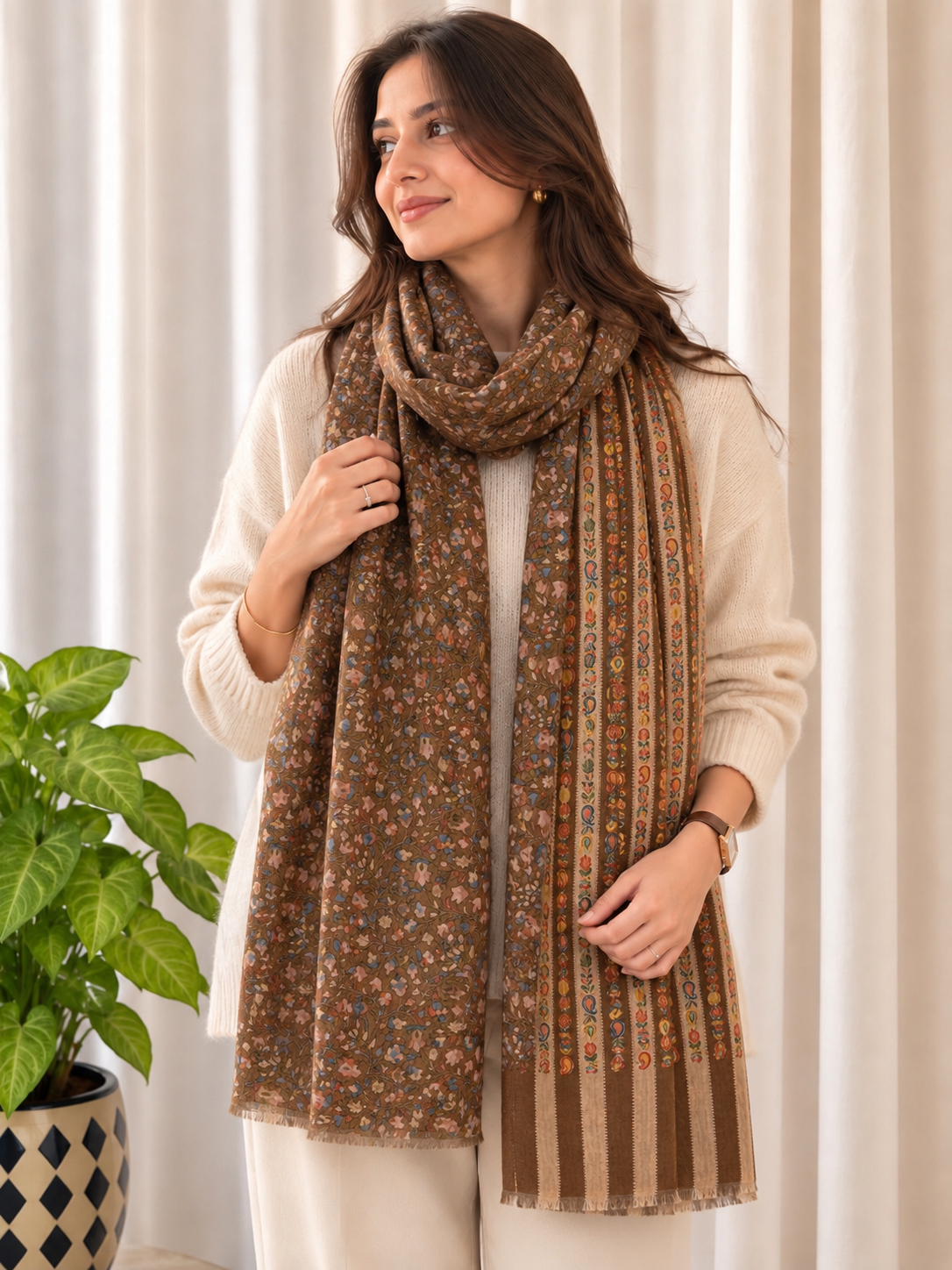 Kissa Reversible Fine Wool Stole
