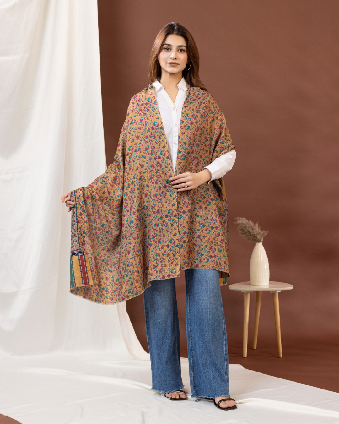 Kala Katha Reversible Fine Wool Stole
