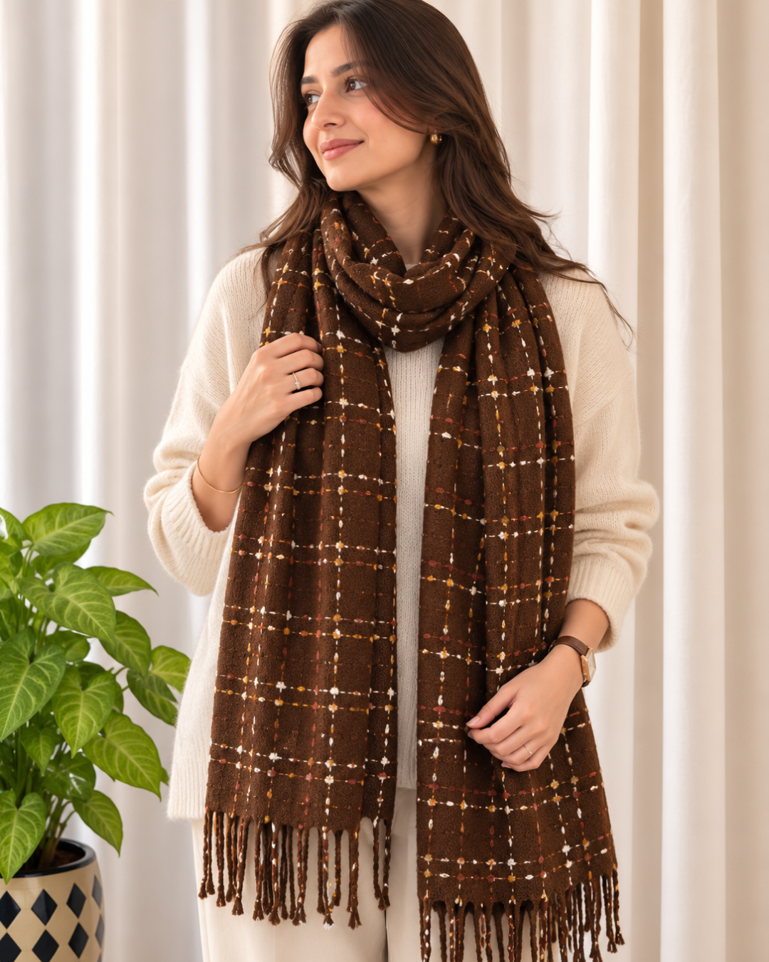 Jugnu | Warm Knitted Stole