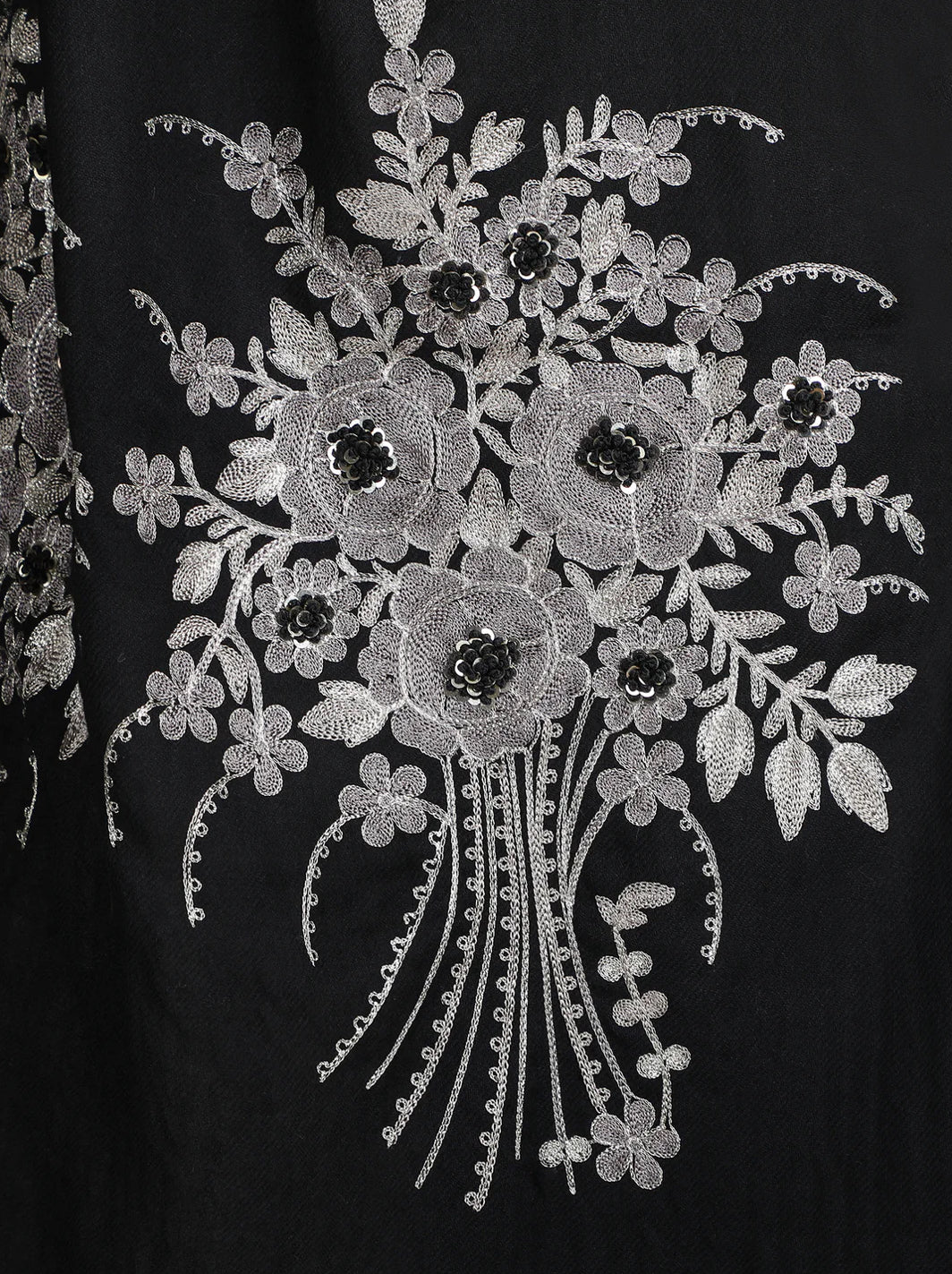 Silver Leaf | Sequin Bouquet Border Stole